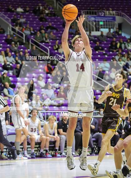 Thumbnail 3 in Davis vs. Lone Peak (UHSAA 6A Quarterfinal) photogallery.