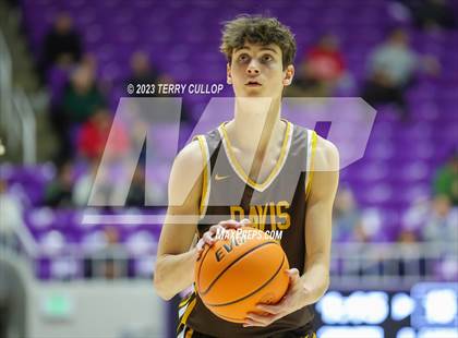 Thumbnail 2 in Davis vs. Lone Peak (UHSAA 6A Quarterfinal) photogallery.