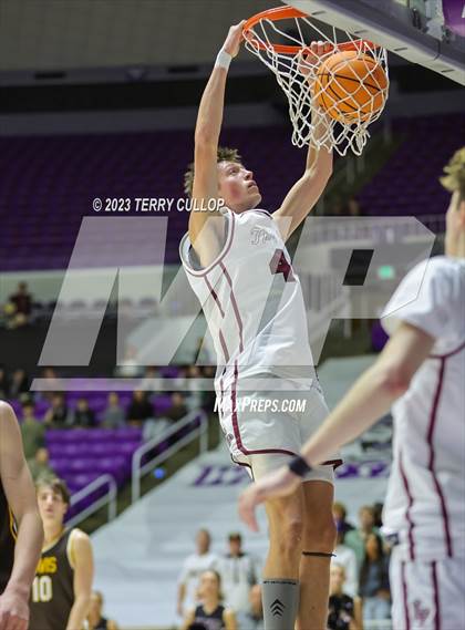 Thumbnail 3 in Davis vs. Lone Peak (UHSAA 6A Quarterfinal) photogallery.