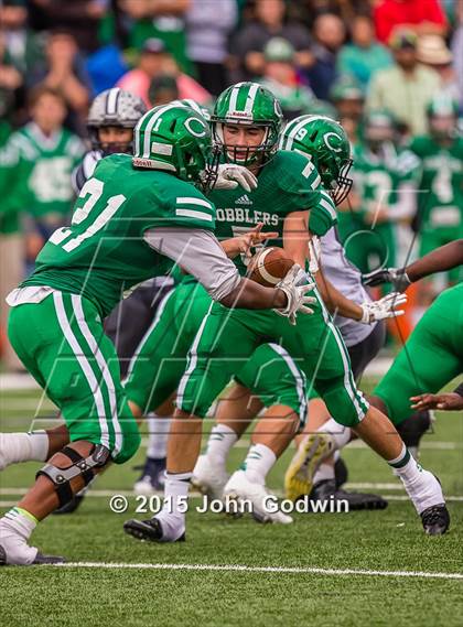Thumbnail 1 in West Orange-Stark vs. Cuero (UIL 4A D2 Semifinal) photogallery.