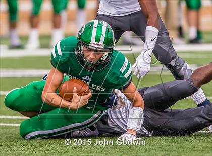 Thumbnail 3 in West Orange-Stark vs. Cuero (UIL 4A D2 Semifinal) photogallery.