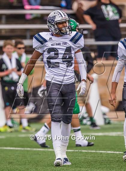 Thumbnail 3 in West Orange-Stark vs. Cuero (UIL 4A D2 Semifinal) photogallery.
