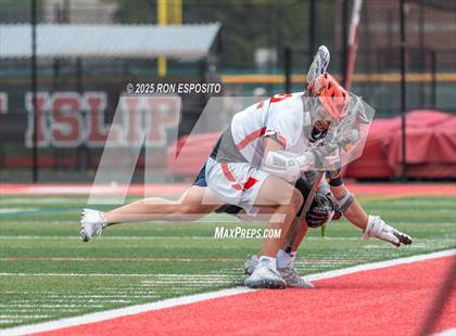 Thumbnail 3 in Half Hollow Hills vs Northport (NYSPHSAA Section XI Class A) photogallery.