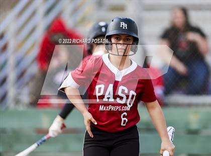 Thumbnail 1 in Paso Robles vs. Sanger photogallery.