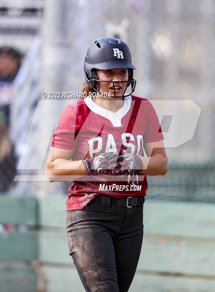 Thumbnail 2 in Paso Robles vs. Sanger photogallery.