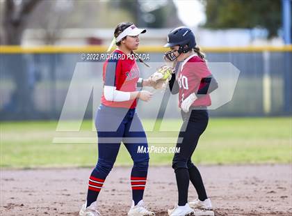 Thumbnail 3 in Paso Robles vs. Sanger photogallery.