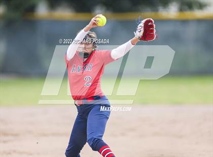 Thumbnail 1 in Paso Robles vs. Sanger photogallery.