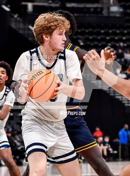 Thumbnail 1 in Campbell Hall vs. Brentwood School (Trinity-Mission League Showcase) photogallery.
