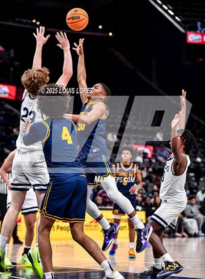 Thumbnail 2 in Campbell Hall vs. Brentwood School (Trinity-Mission League Showcase) photogallery.