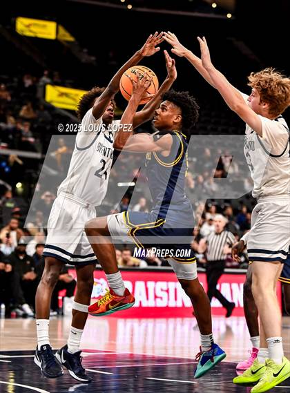 Thumbnail 2 in Campbell Hall vs. Brentwood School (Trinity-Mission League Showcase) photogallery.