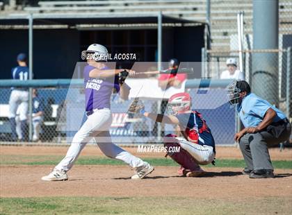 Thumbnail 2 in Norwalk vs La Salle photogallery.