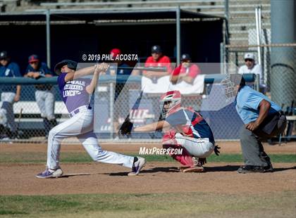 Thumbnail 2 in Norwalk vs La Salle photogallery.