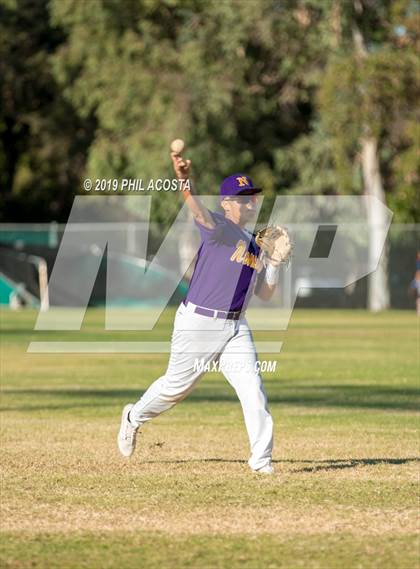 Thumbnail 2 in Norwalk vs La Salle photogallery.