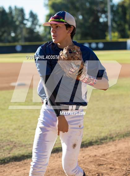 Thumbnail 3 in Norwalk vs La Salle photogallery.
