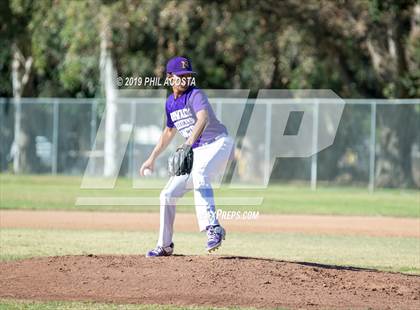 Thumbnail 2 in Norwalk vs La Salle photogallery.