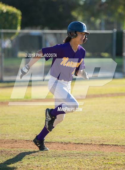 Thumbnail 3 in Norwalk vs La Salle photogallery.
