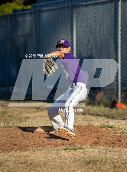 Thumbnail 3 in Norwalk vs La Salle photogallery.