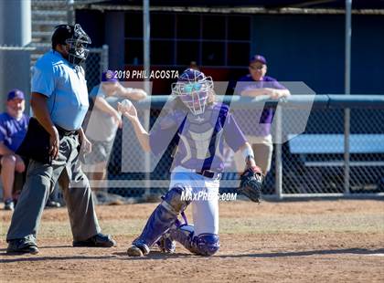 Thumbnail 2 in Norwalk vs La Salle photogallery.