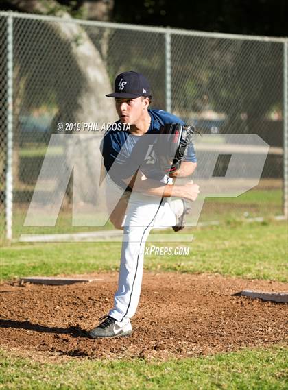 Thumbnail 3 in Norwalk vs La Salle photogallery.