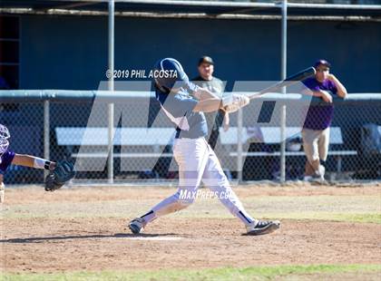 Thumbnail 2 in Norwalk vs La Salle photogallery.