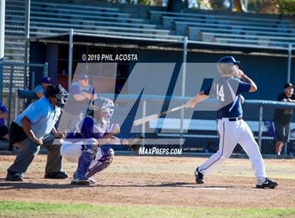 Thumbnail 3 in Norwalk vs La Salle photogallery.