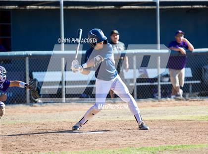 Thumbnail 3 in Norwalk vs La Salle photogallery.