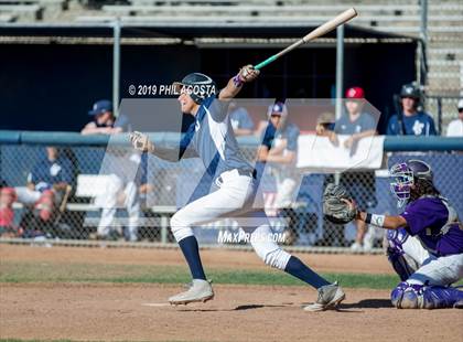 Thumbnail 3 in Norwalk vs La Salle photogallery.