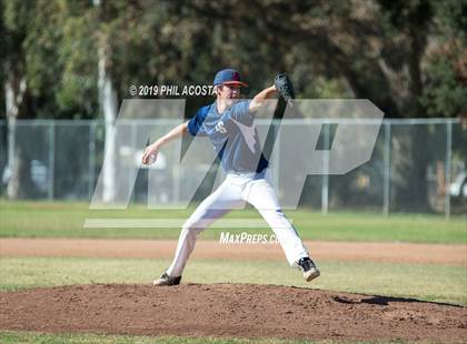 Thumbnail 3 in Norwalk vs La Salle photogallery.