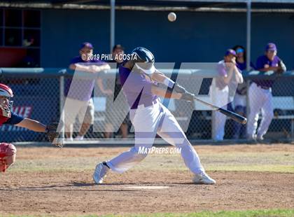 Thumbnail 3 in Norwalk vs La Salle photogallery.