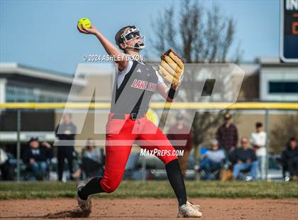Thumbnail 1 in Lake Shore @ Marysville photogallery.