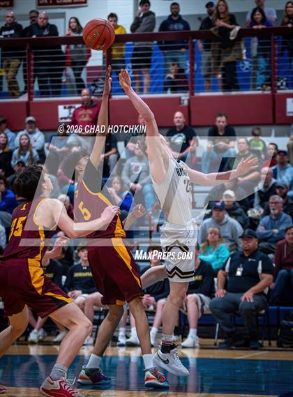 Thumbnail 2 in Ithaca vs Corning-Painted Post (NYSPHSAA Section 4 Class AAA Final) photogallery.