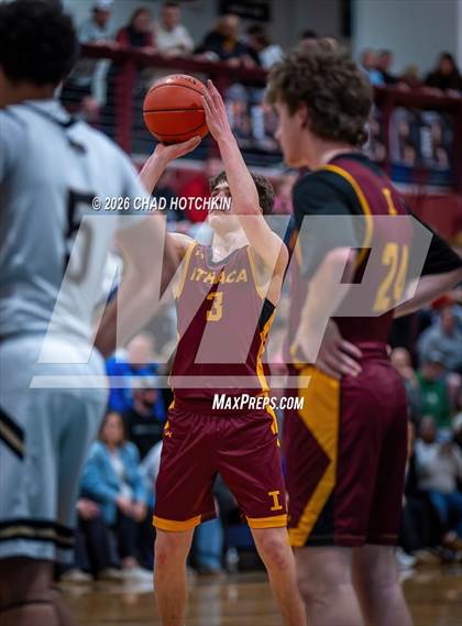 Thumbnail 2 in Ithaca vs Corning-Painted Post (NYSPHSAA Section 4 Class AAA Final) photogallery.