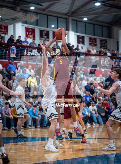 Thumbnail 3 in Ithaca vs Corning-Painted Post (NYSPHSAA Section 4 Class AAA Final) photogallery.
