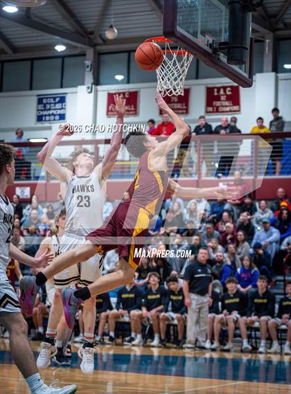 Thumbnail 3 in Ithaca vs Corning-Painted Post (NYSPHSAA Section 4 Class AAA Final) photogallery.