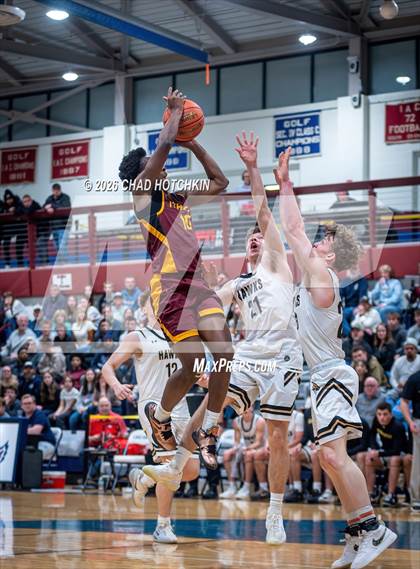 Thumbnail 1 in Ithaca vs Corning-Painted Post (NYSPHSAA Section 4 Class AAA Final) photogallery.