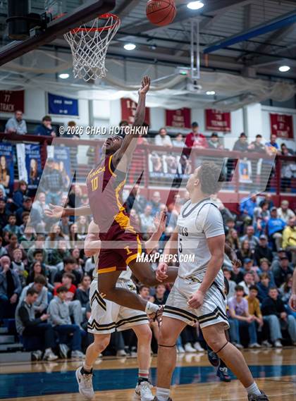 Thumbnail 2 in Ithaca vs Corning-Painted Post (NYSPHSAA Section 4 Class AAA Final) photogallery.