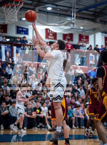 Thumbnail 2 in Ithaca vs Corning-Painted Post (NYSPHSAA Section 4 Class AAA Final) photogallery.