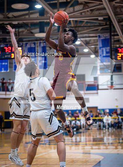 Thumbnail 1 in Ithaca vs Corning-Painted Post (NYSPHSAA Section 4 Class AAA Final) photogallery.