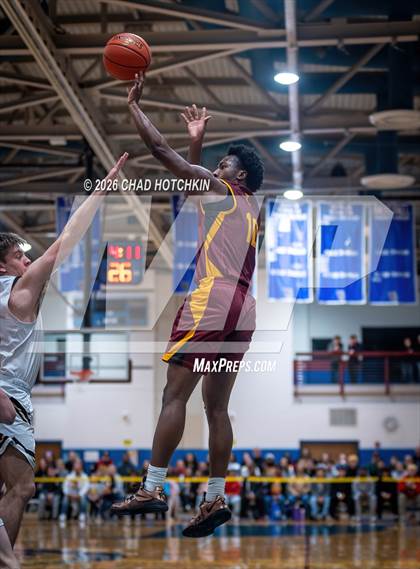 Thumbnail 3 in Ithaca vs Corning-Painted Post (NYSPHSAA Section 4 Class AAA Final) photogallery.