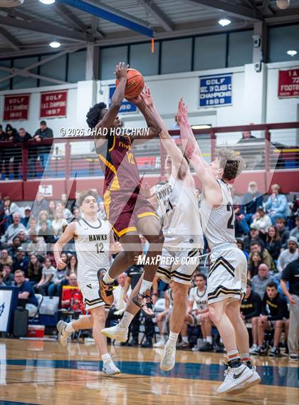 Thumbnail 3 in Ithaca vs Corning-Painted Post (NYSPHSAA Section 4 Class AAA Final) photogallery.