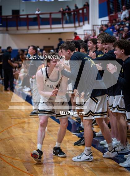 Thumbnail 3 in Ithaca vs Corning-Painted Post (NYSPHSAA Section 4 Class AAA Final) photogallery.