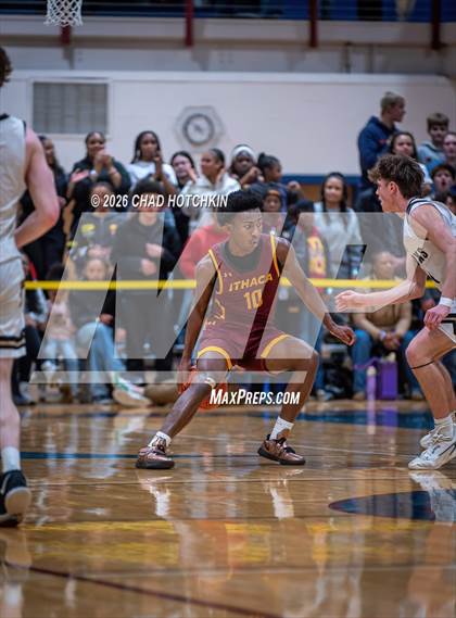 Thumbnail 3 in Ithaca vs Corning-Painted Post (NYSPHSAA Section 4 Class AAA Final) photogallery.