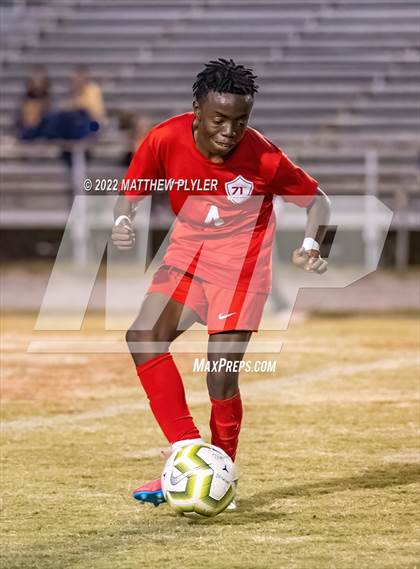Thumbnail 3 in Cape Fear @ Seventy-First photogallery.