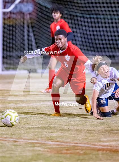 Thumbnail 1 in Cape Fear @ Seventy-First photogallery.