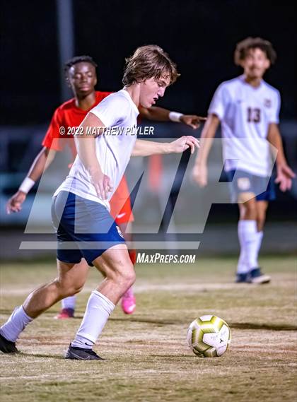 Thumbnail 2 in Cape Fear @ Seventy-First photogallery.