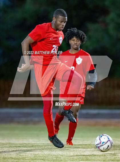 Thumbnail 1 in Cape Fear @ Seventy-First photogallery.