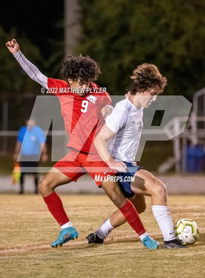 Thumbnail 2 in Cape Fear @ Seventy-First photogallery.