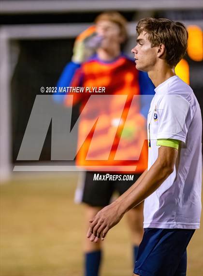 Thumbnail 2 in Cape Fear @ Seventy-First photogallery.