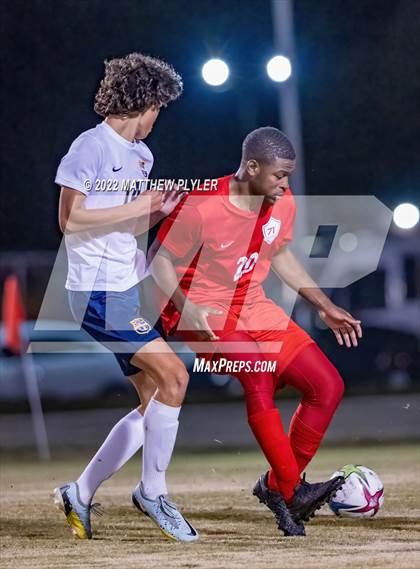 Thumbnail 2 in Cape Fear @ Seventy-First photogallery.
