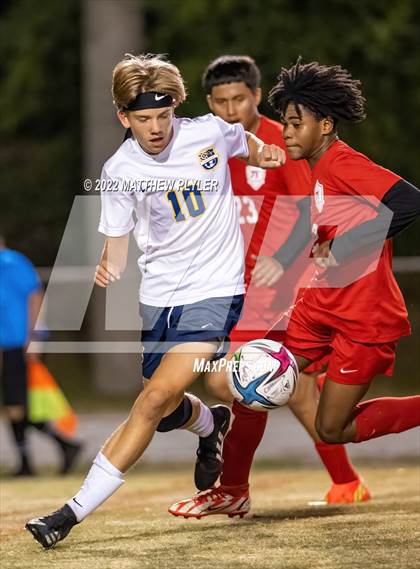 Thumbnail 1 in Cape Fear @ Seventy-First photogallery.